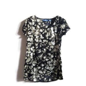 VERA WANG | floral tee shirt olive green sz XS